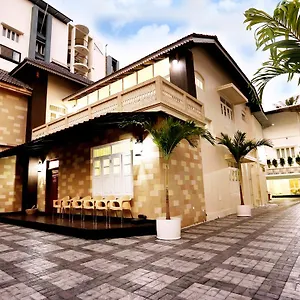 Nambiars Premium Heritage ** Kochi