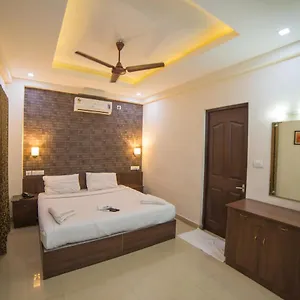 Evershine Residency ** Kochi