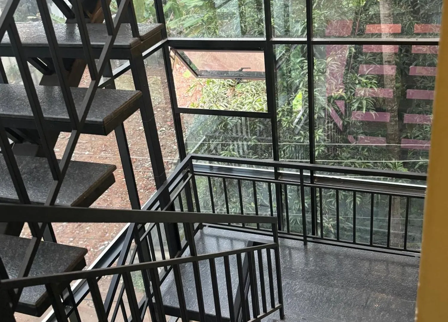 Uniro Rooms & Packages Kochi 2*,  インド